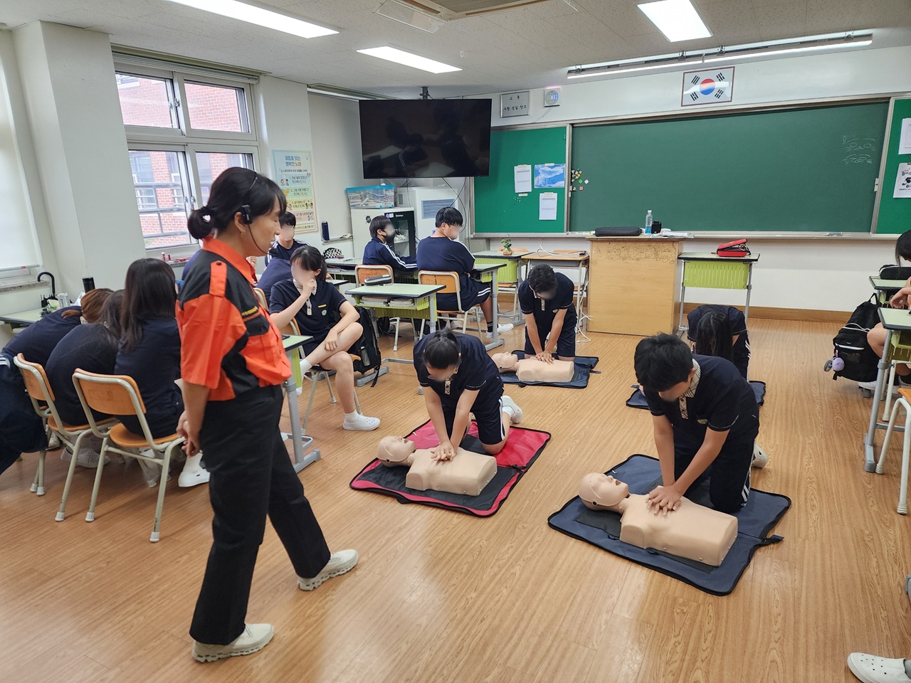 20260731 성남시청소년청년재단 수정유스센터, 학교 맞춤형 사업 「위기탈출 안전스쿨」 운영 성료 2.jpg